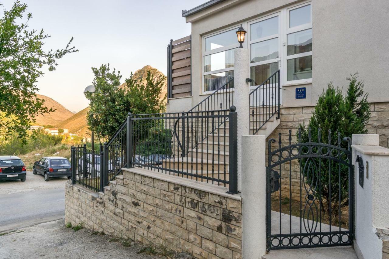Holiday Home Harmony Zrnovnica Екстер'єр фото